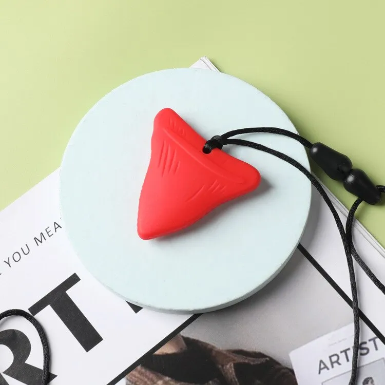 1 Pack Sensory Chew Necklace Brick Chewy Kids Silicone Triangle Fangs Toys, Silicone Teeth for Children with Autism